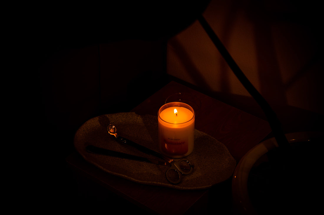 Create a Romantic Atmosphere with These Scents